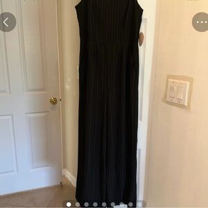 Elegant Black Sleeveless jumpsuit